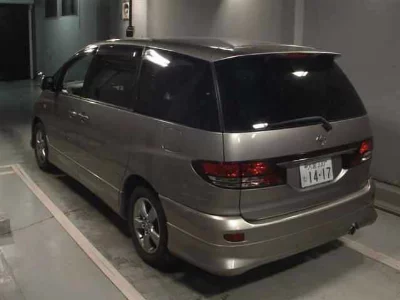 Toyota ESTIMA L