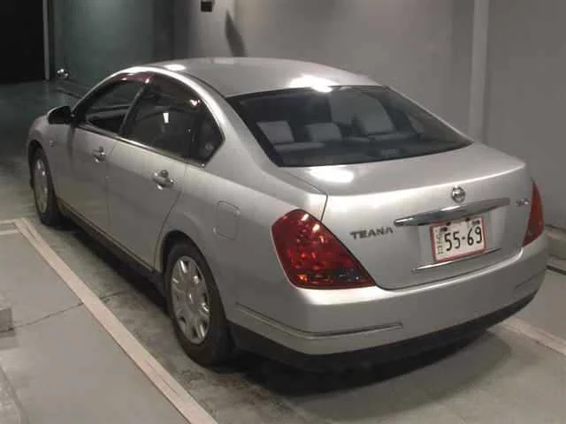 Nissan Teana  с аукциона в Японии