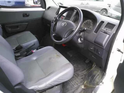TOYOTA TOWN ACE VAN