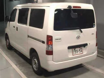 TOYOTA TOWN ACE VAN