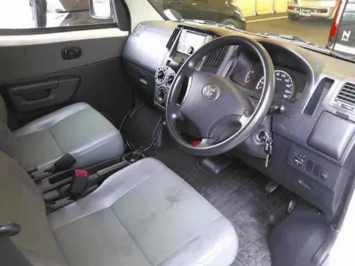 TOYOTA TOWN ACE VAN
