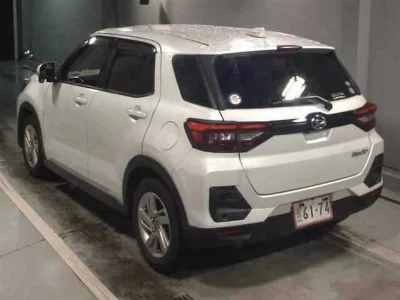 DAIHATSU ROCKY