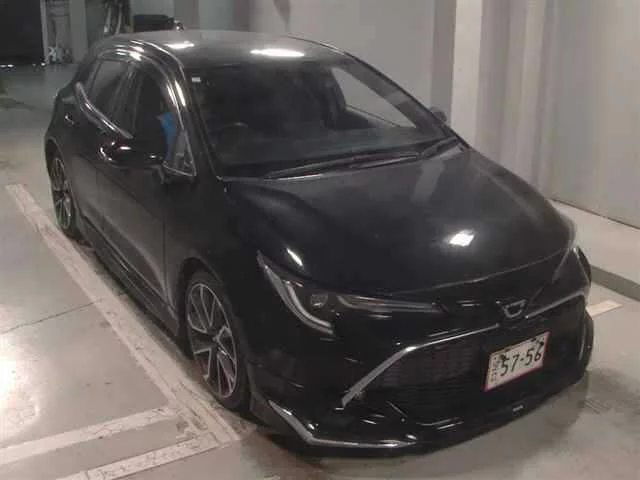 Toyota Corolla Hatchback  с аукциона в Японии