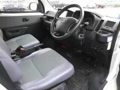 TOYOTA TOWN ACE VAN