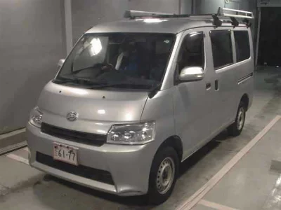DAIHATSU GRAN MAX