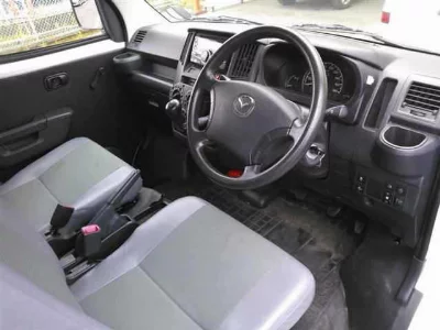 MAZDA BONGO VAN