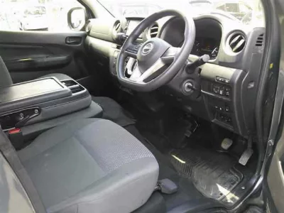 NISSAN CARAVAN