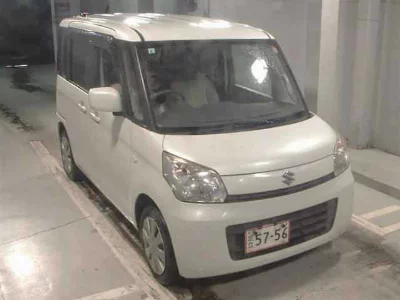 Suzuki Spacia