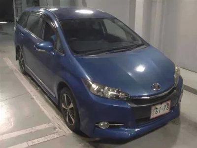 TOYOTA WISH
