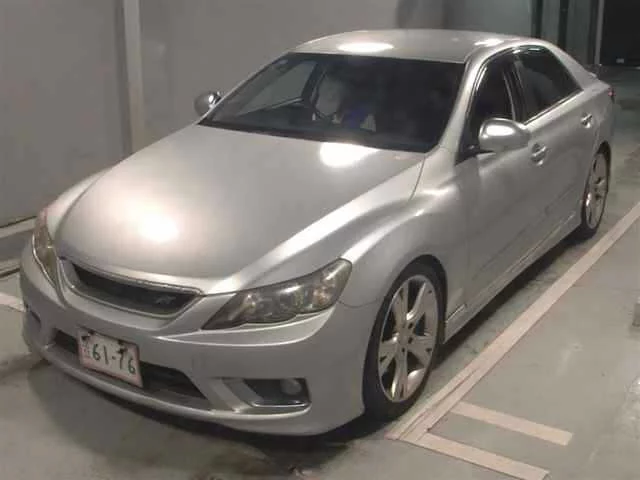 Toyota Mark X  с аукциона в Японии