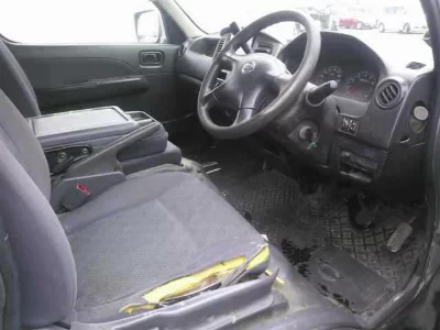 NISSAN CARAVAN