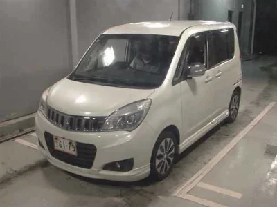 MITSUBISHI DELICA D:2