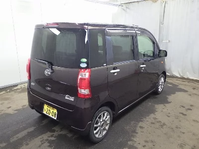 Daihatsu TANTO EXE