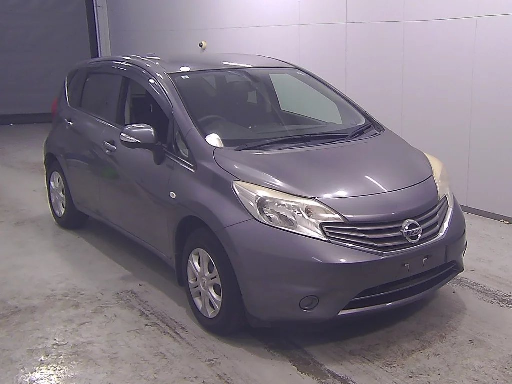 Nissan Note  с аукциона в Японии
