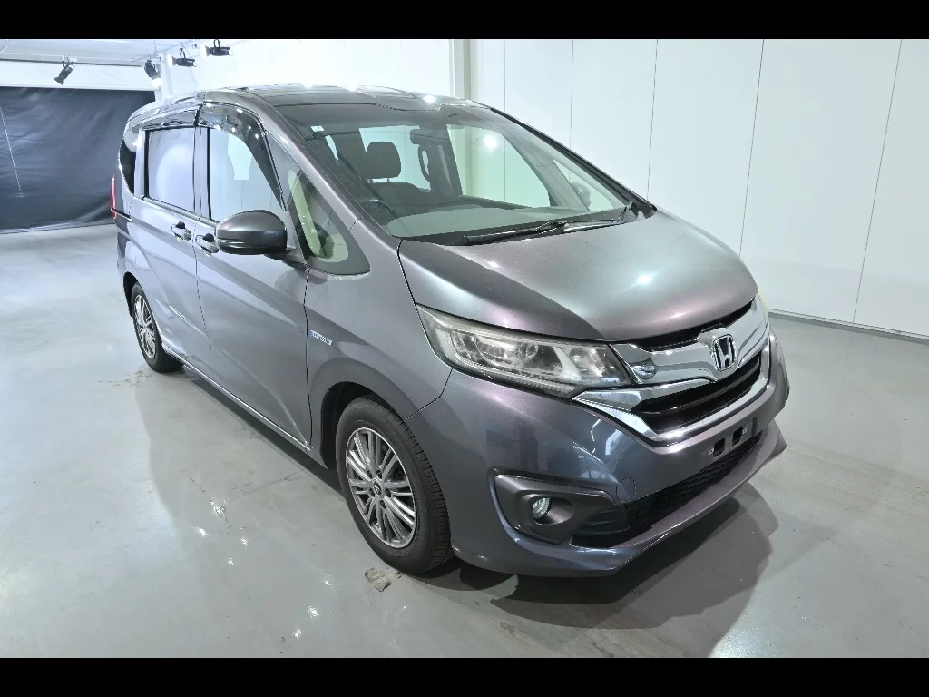 Honda Freed  с аукциона в Японии
