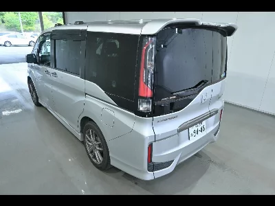 Honda STEPWGN SPADA