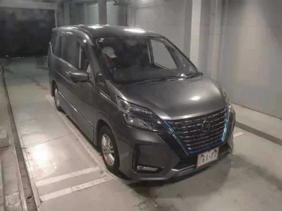 NISSAN SERENA
