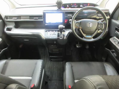 Honda STEPWGN SPADA