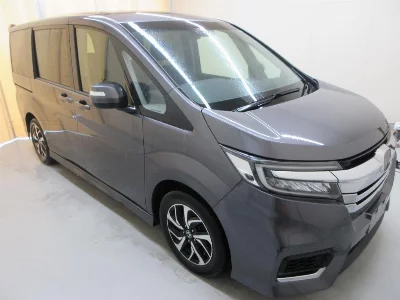 Honda STEPWGN SPADA