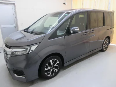 Honda STEPWGN SPADA