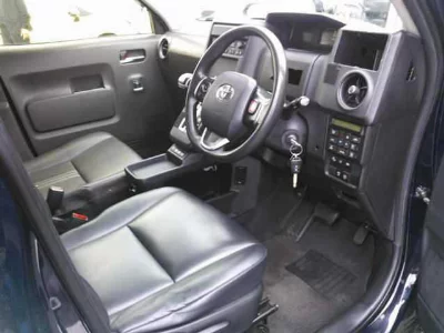 TOYOTA JPN TAXI