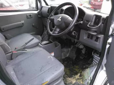Mitsubishi Minicab