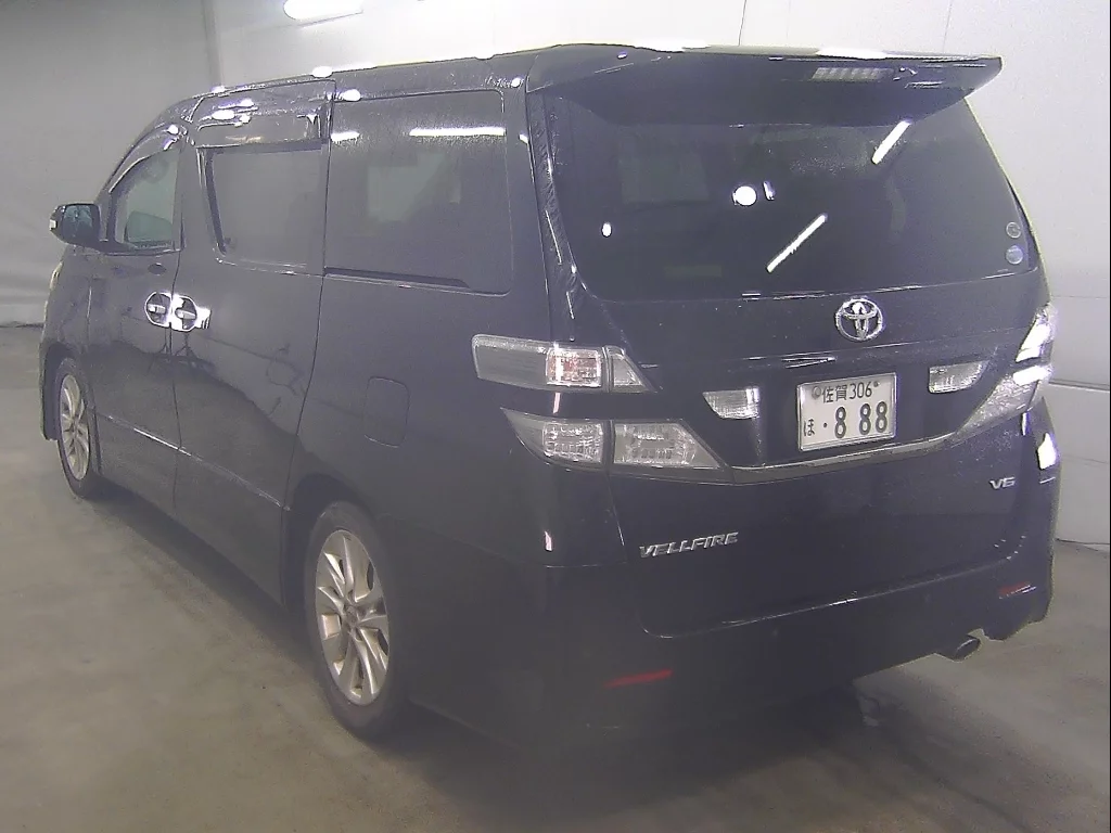 Toyota Vellfire  с аукциона в Японии