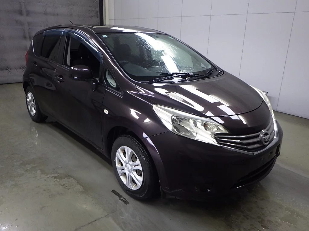 Nissan Note  с аукциона в Японии
