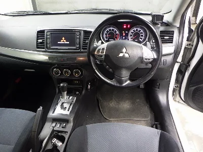 Mitsubishi GALANT FORTIS SPORTBACK