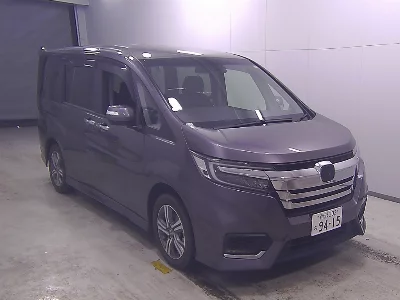 Honda STEPWGN SPADA
