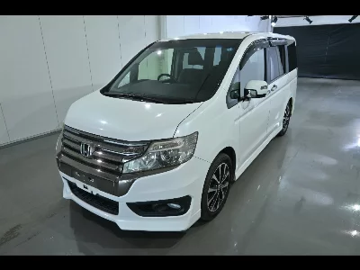 Honda STEPWGN SPADA