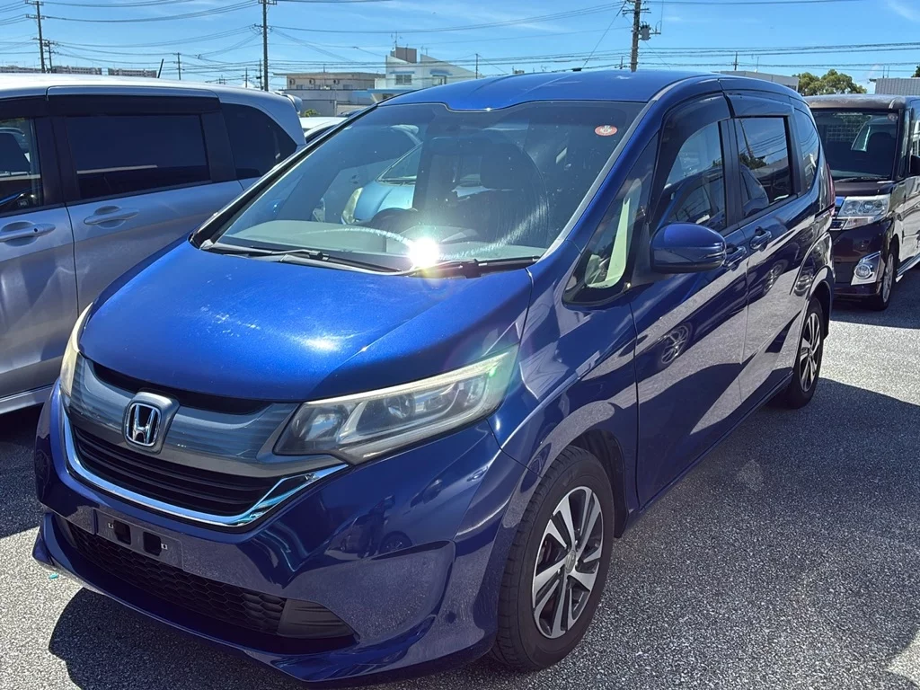 Honda Freed  с аукциона в Японии