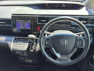 HONDA STEPWGN SPADA
