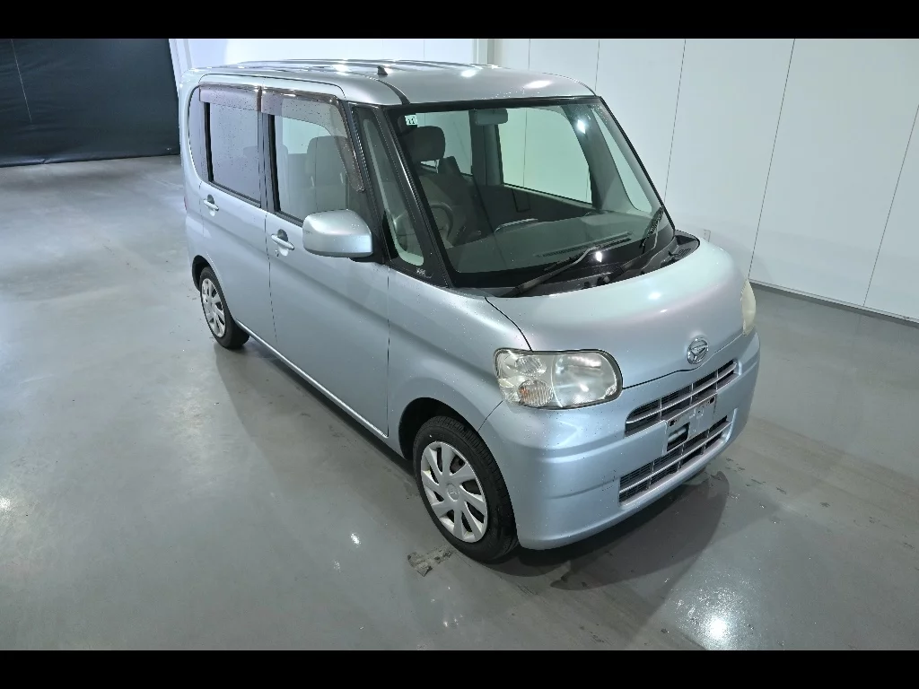 Daihatsu Tanto  с аукциона в Японии