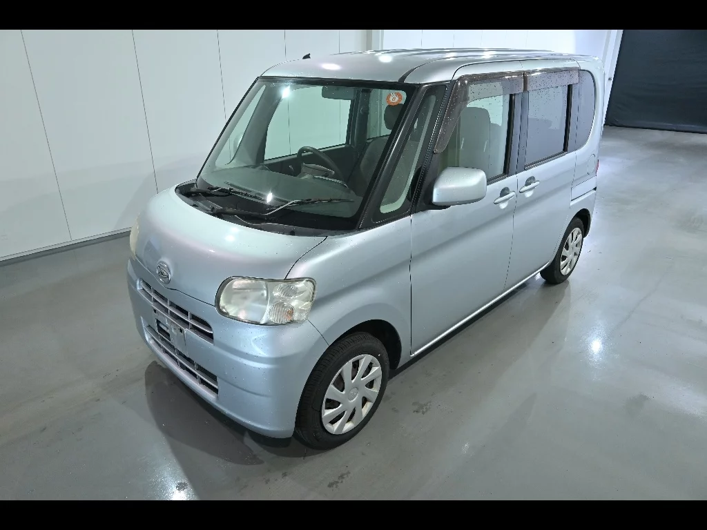 Daihatsu Tanto  с аукциона в Японии