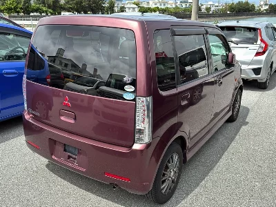 Mitsubishi eK Wagon