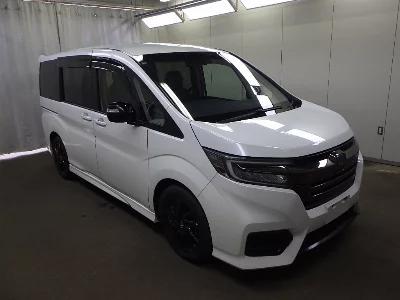Honda STEPWGN SPADA
