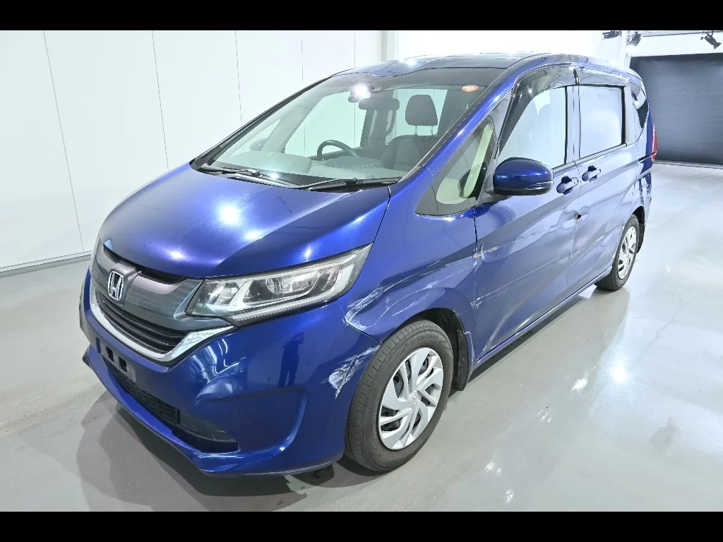 Honda Freed  с аукциона в Японии
