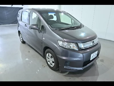 Honda Freed Spike