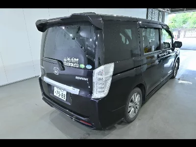 Honda STEPWGN SPADA