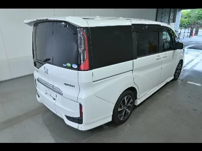 Honda STEPWGN SPADA