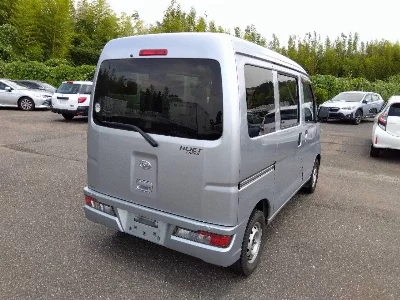 DAIHATSU HIJET CARGO