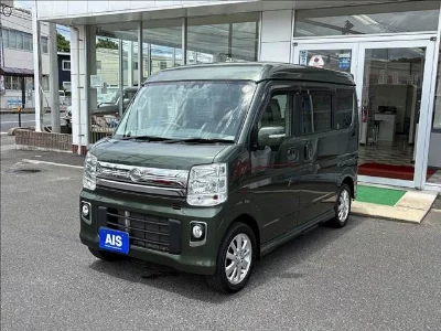 NISSAN NV100 CLIPPER RIO