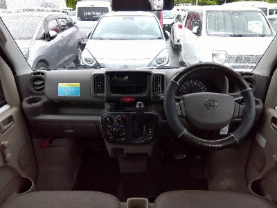 NISSAN NV100 CLIPPER