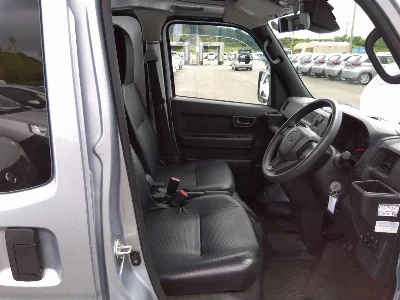 SUBARU SAMBAR VAN