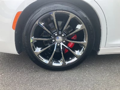 CHRYSLER 300
