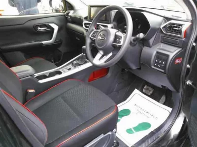 DAIHATSU ROCKY