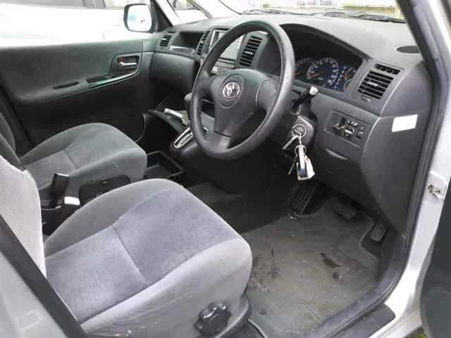 Toyota Corolla Spacio  с аукциона в Японии