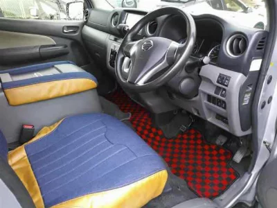 NISSAN NV350 CARAVAN