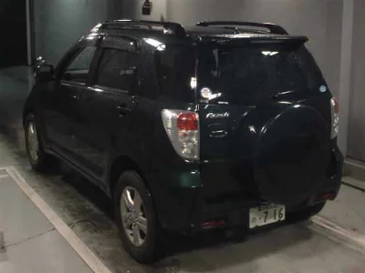 TOYOTA RUSH